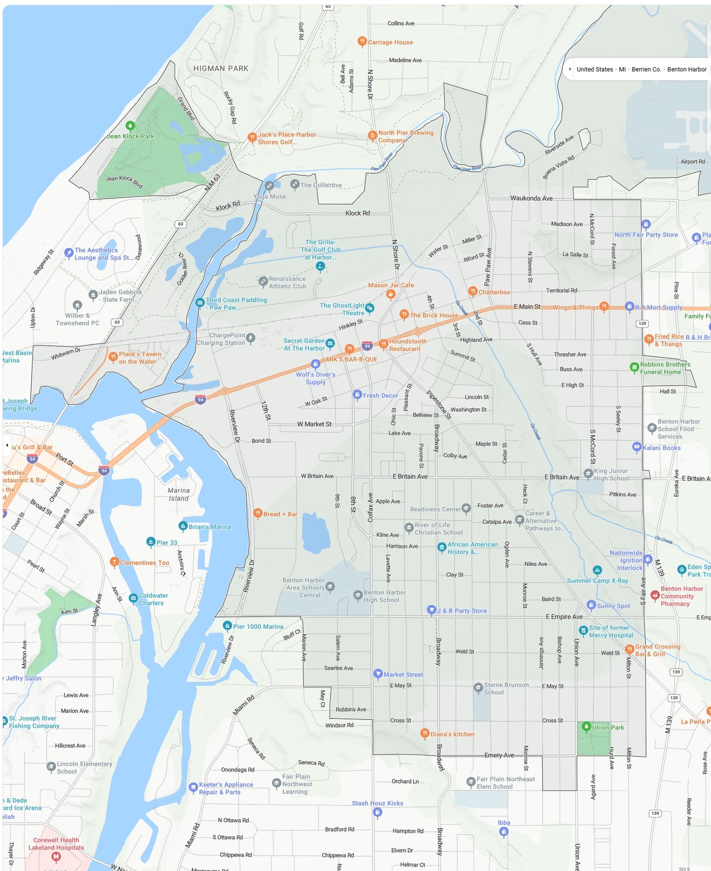 Clean up sidewalk and driveway (Average)